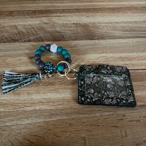 Stylish Green and Black Card Holder with Beaded Keychain
